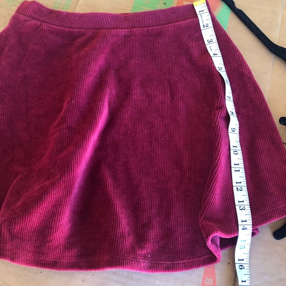 NWOT Forever 21 Red Ribbed Stretch Skater Skirt - Picture 7 of 7